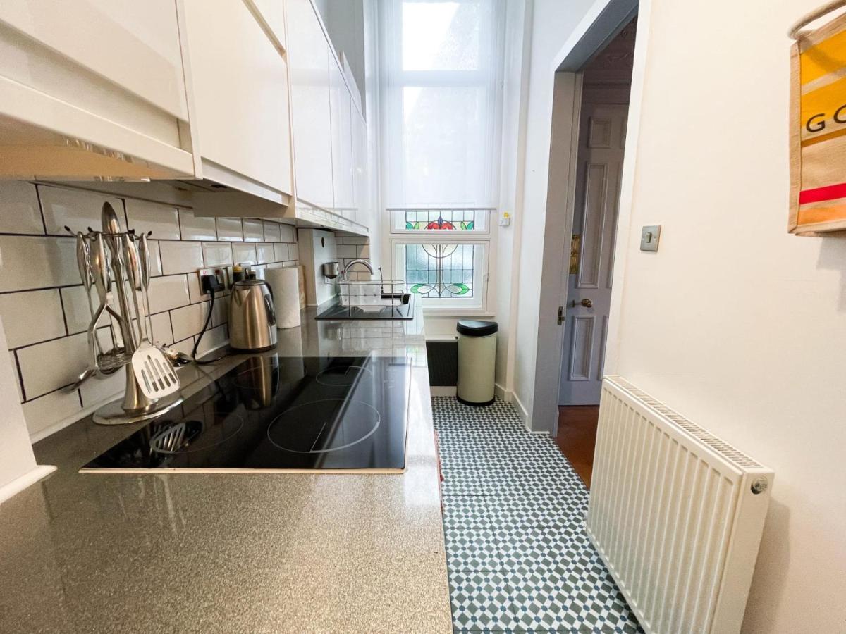 1 Bed Character Filled Glasgow Apartment Exterior photo